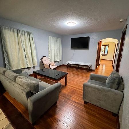 Comfy Getaway At Falls! Appartement Niagarawatervallen Buitenkant foto