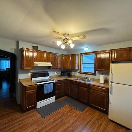 Comfy Getaway At Falls! Appartement Niagarawatervallen Buitenkant foto